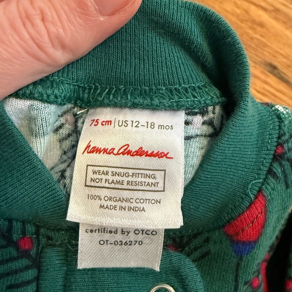 Hanna Andersson Holiday Christmas Ornaments Pajamas size 75cm 12-18 months - Picture 4 of 8